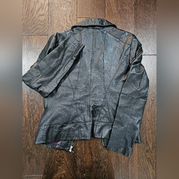 Danier Leather Jacket - Picture 6 of 8